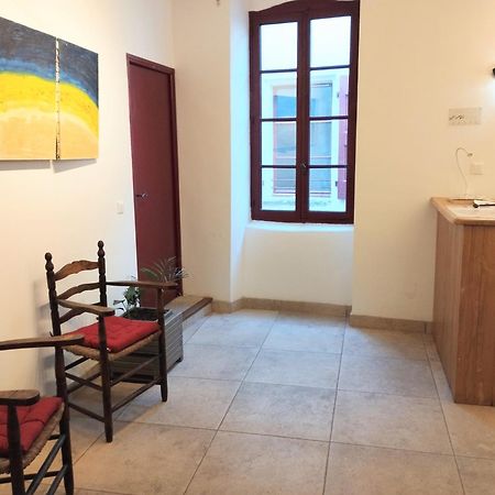 Les Studios De St Guilhem Saint-Guilhem-le-Desert Ngoại thất bức ảnh