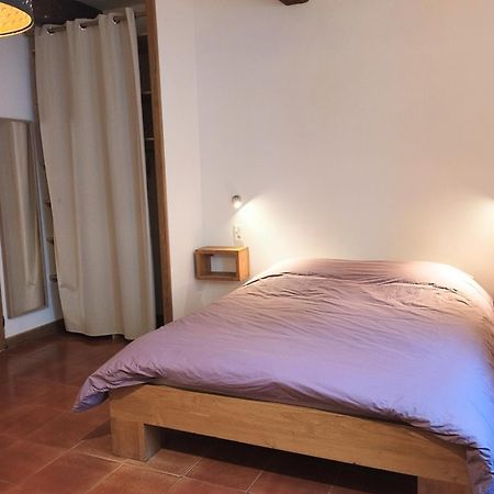 Les Studios De St Guilhem Saint-Guilhem-le-Desert Ngoại thất bức ảnh