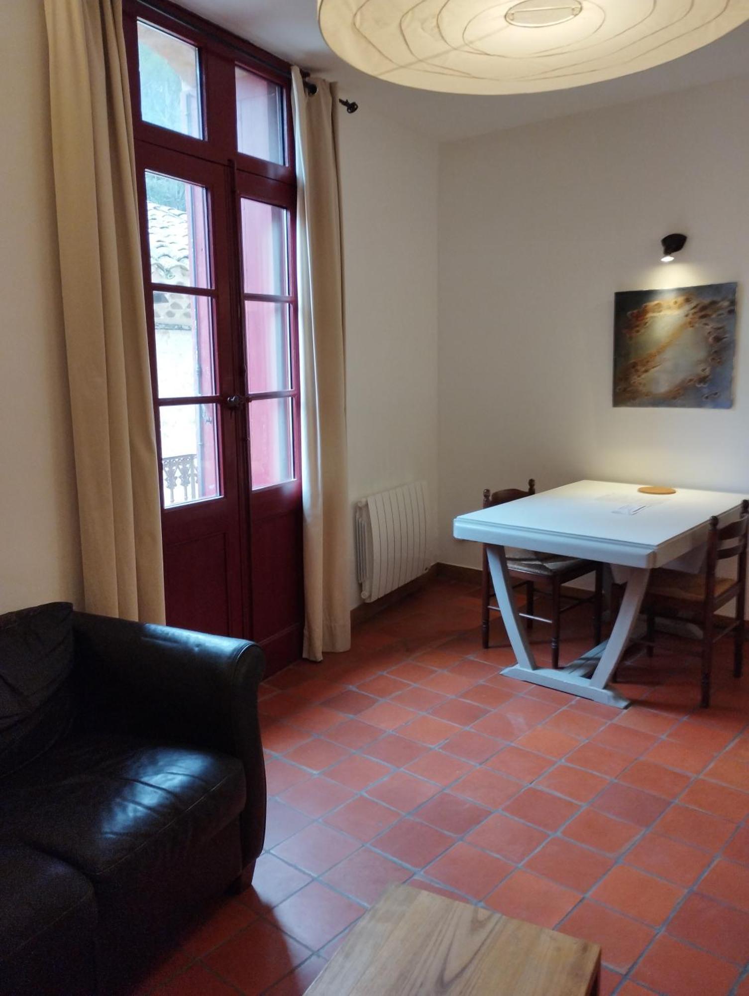Les Studios De St Guilhem Saint-Guilhem-le-Desert Ngoại thất bức ảnh