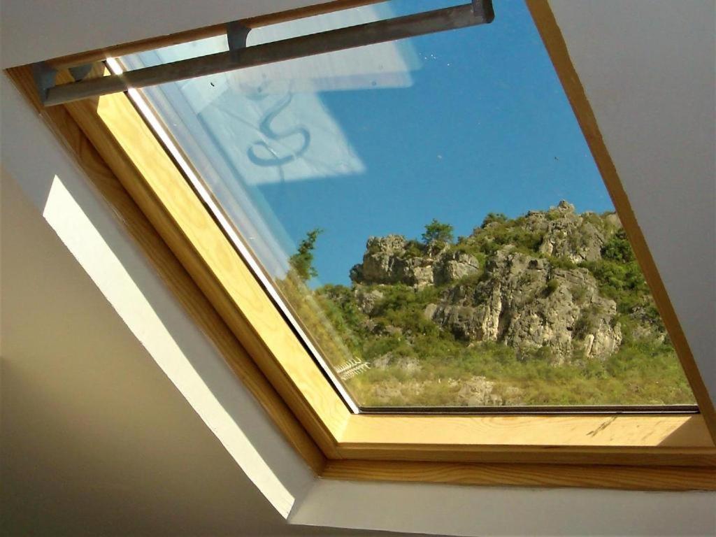 Les Studios De St Guilhem Saint-Guilhem-le-Desert Ngoại thất bức ảnh