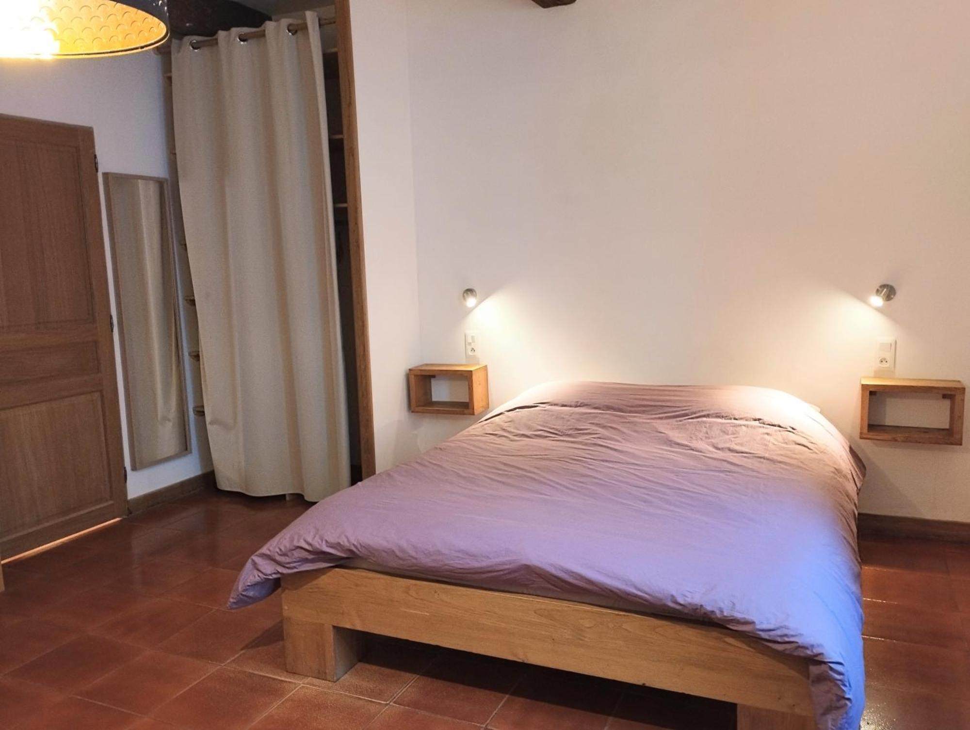 Les Studios De St Guilhem Saint-Guilhem-le-Desert Ngoại thất bức ảnh