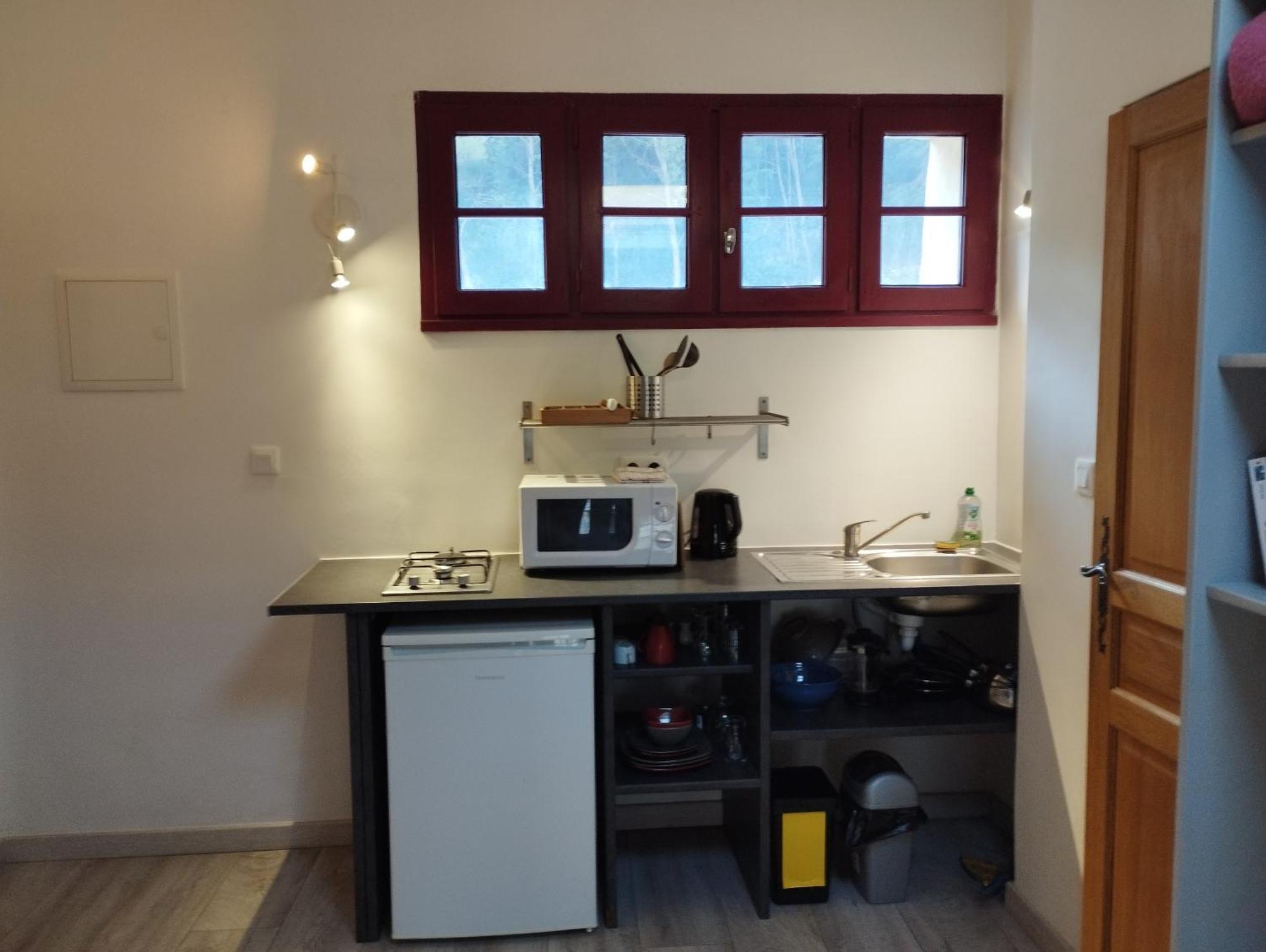 Les Studios De St Guilhem Saint-Guilhem-le-Desert Ngoại thất bức ảnh